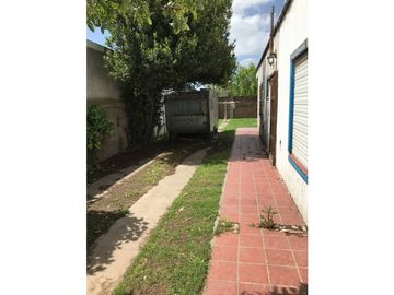 casa a refaccionar 79 entre 44 y 46