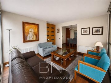 Casa en venta Nicanor Plaza 5 dorm. - La Reina