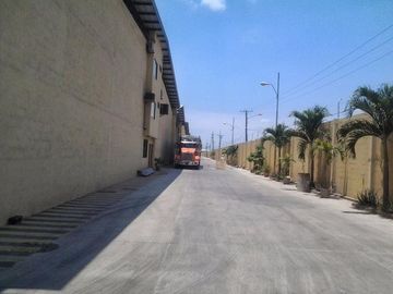 Bodega - Galpón Venta y Alquiler 3000 m2 de construcción en Durán