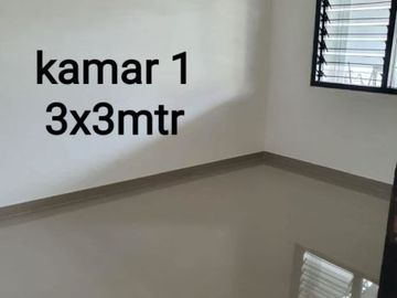 Rumah Babatan Pantai, Hadap Utara, Row jalan 9 meter