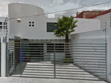 Consultorio Medico en Renta - Colonia La Paz