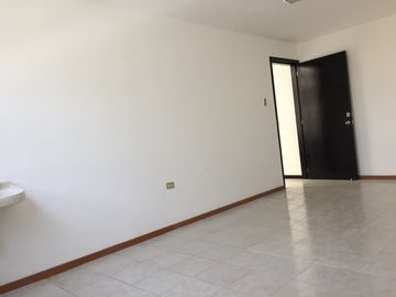 Consultorio Medico en Renta - Colonia La Paz
