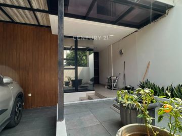 Dijual Cepat Rumah Lokasi Strategis Di Boulevard Hijau Bekasi