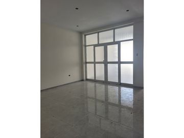 REMATE DE DEPARTAMENTO CON ESTACIONAMIENTO FRENTE A CONDOMINIO LOS SAUCES