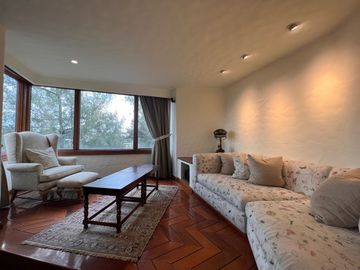 CASA EN LOMAS DE CHAPULTEPEC