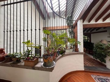 CASA EN LOMAS DE CHAPULTEPEC