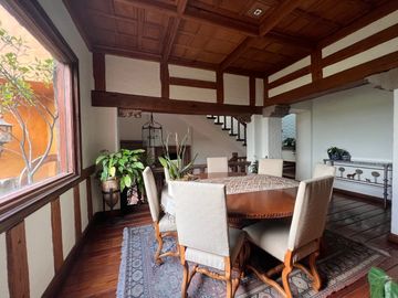 CASA EN LOMAS DE CHAPULTEPEC