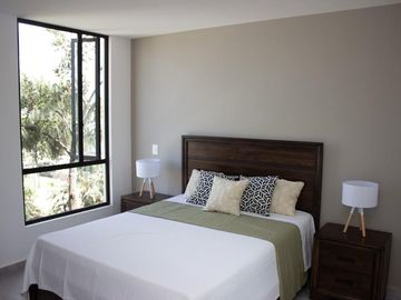 Hermosa Casa en Privada, Villas del Mesón Juriquilla, 3 Recamaras, 3.5 Baños..