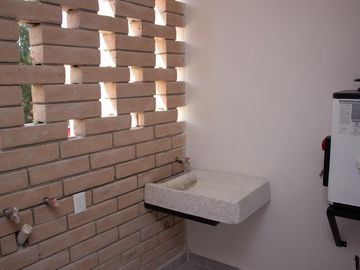 Hermosa Casa en Privada, Villas del Mesón Juriquilla, 3 Recamaras, 3.5 Baños..