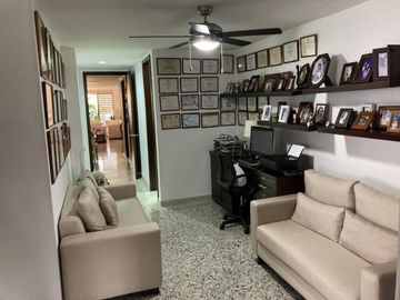 apartamento en venta en alto prado. Cod V102819