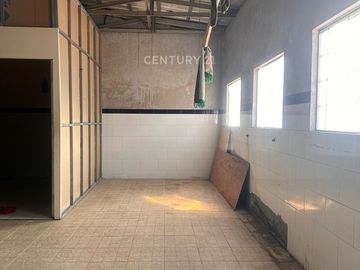 Disewakan Ruang Usaha 15 Lantai Cocok Untuk Usaha JS18564
