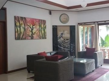 5 Bedroom House for sale