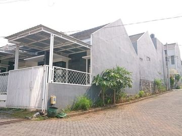 DIJUAL RUMAH MURAH DI MERJOSARI BONUS PAGAR DAN KANOPI