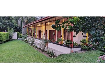 Se Vende Espectacular Finca entre Filandia y Quimbaya.