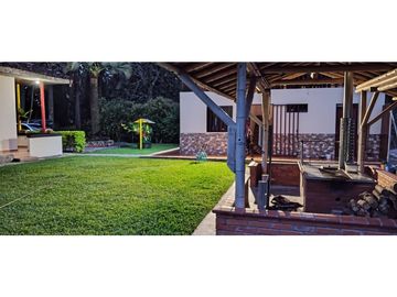 Se Vende Espectacular Finca entre Filandia y Quimbaya.