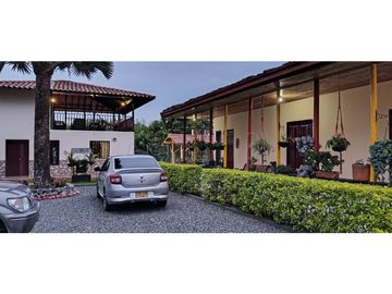 Se Vende Espectacular Finca entre Filandia y Quimbaya.