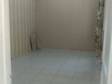 Rumah PURIMAS STRATEGIS, dekat Rungkut, MERR