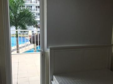 For RENT: Fully Furnished 1 Bedroom with Huge Balcony in Shell Residences
