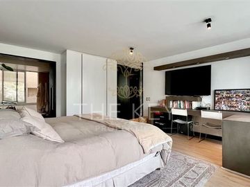Amplio Departamento en venta de 1 dorm. 2 baños Lo Barnechea