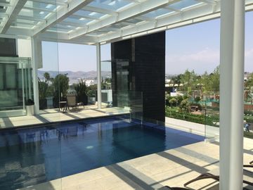 Departamento en venta amueblado en Lomas de Angelopolis