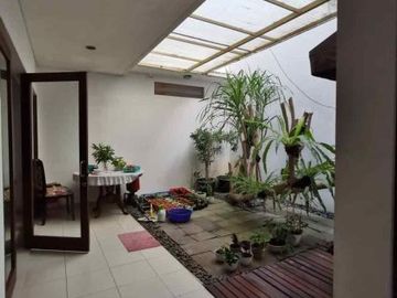 Rumah Bintaro Sektor 9 dalam perumahan cantic Siap Huni