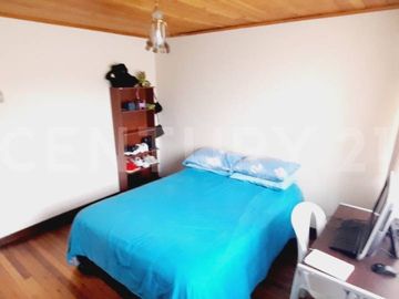 GRAN OPORTUNIDAD VENDO CASA LA SOLEDAD EXCELENTE UBICACION EN BOGOTA CON LOCAL