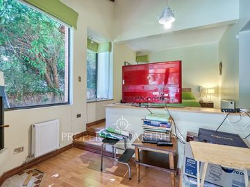 Alvaro Casanova, amplia casa en venta , La Reina .