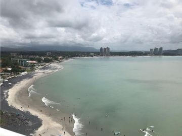 SE VENDE MAGNIFICO PENTHOUSE EN PLAYA CORONADO FS 516