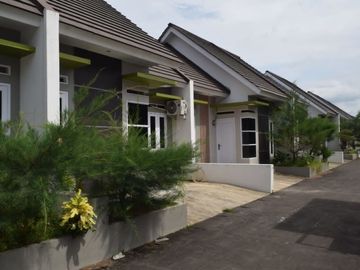 cluster manis ready 1 lantai