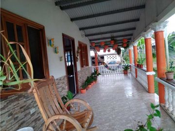 GANGA!! Se Vende Linda casa en Cerro Azul con Galpón Industrial
