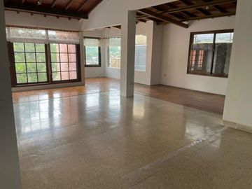 LANGKA BOSS QUW Rumah Dago Raya DKT Dago Asri ITB Cisitu & Dipatiukur