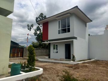 Rumah Exclusive Minimalis di Daerah Riung Bandung, 3 menit ke Jl Raya Soekarnohatta DP Ringan Cicilan 4Juta-an.
