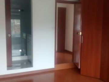 VENTA de CASAS en BOGOTA