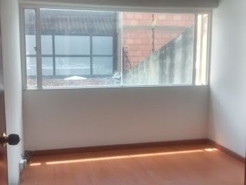 VENTA de CASAS en BOGOTA