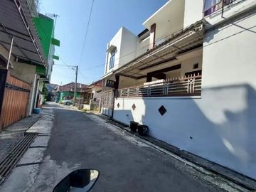 Rumah Kost 15 Kamar Luas 123 di Bunga Sukarno Hatta Malang