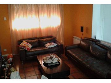 Casa en venta en Villa Luzuriaga