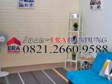 Rumah minimalis dalam cluster Royale Cihanjuang
