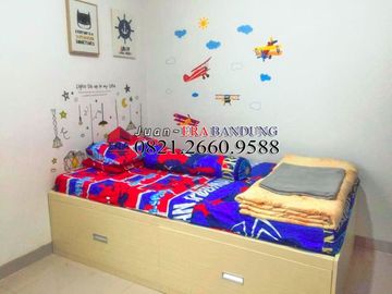Rumah minimalis dalam cluster Royale Cihanjuang