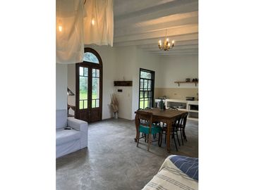 Complejo de Casas de Campo, 5 Has con 4 casas con plieta de natación.