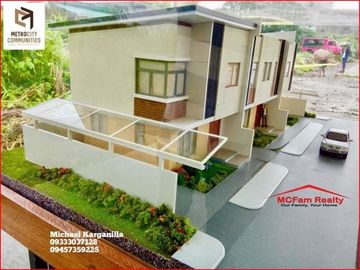 Townhouse For Sale in Quezon City