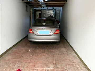 Dijual Rumah Dengan Halaman Luas Lokasi Strategis Di Pusat Kota