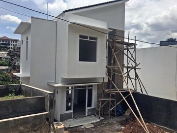 Rumah Gress Minimalis @Awiligar Cikutra Dekat Kawasan Cigadung, Tubagus Ismail dan Dago