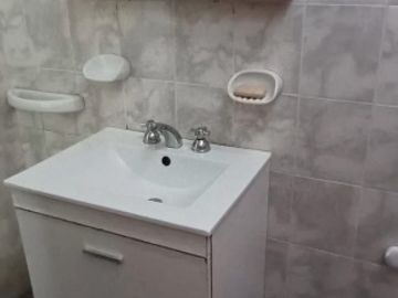 Casa PH en venta en Lanus Este
