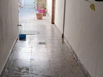 Casa PH en venta en Lanus Este
