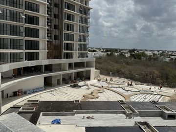 Departamento en venta con amenidades y acabados superiores en Altabrisa, Mérida