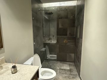Departamento en venta con amenidades y acabados superiores en Altabrisa, Mérida