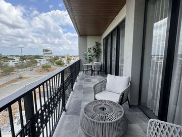 Departamento en venta con amenidades y acabados superiores en Altabrisa, Mérida