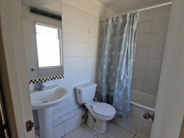 CASA AISLADA EN AV VICTOR TRONCOSO 4D 3B 243 MTS TOTALES