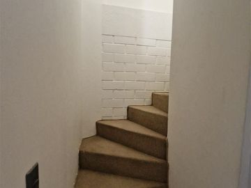 CASA AISLADA EN AV VICTOR TRONCOSO 4D 3B 243 MTS TOTALES