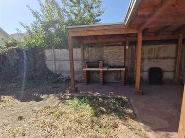 CASA AISLADA EN AV VICTOR TRONCOSO 4D 3B 243 MTS TOTALES